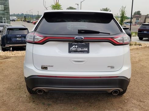 Used 2017 Ford Edge SEL AWD/4WD image 4