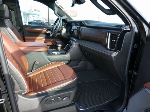 Certified 2024 GMC Sierra 1500 Denali Ultimate image 19