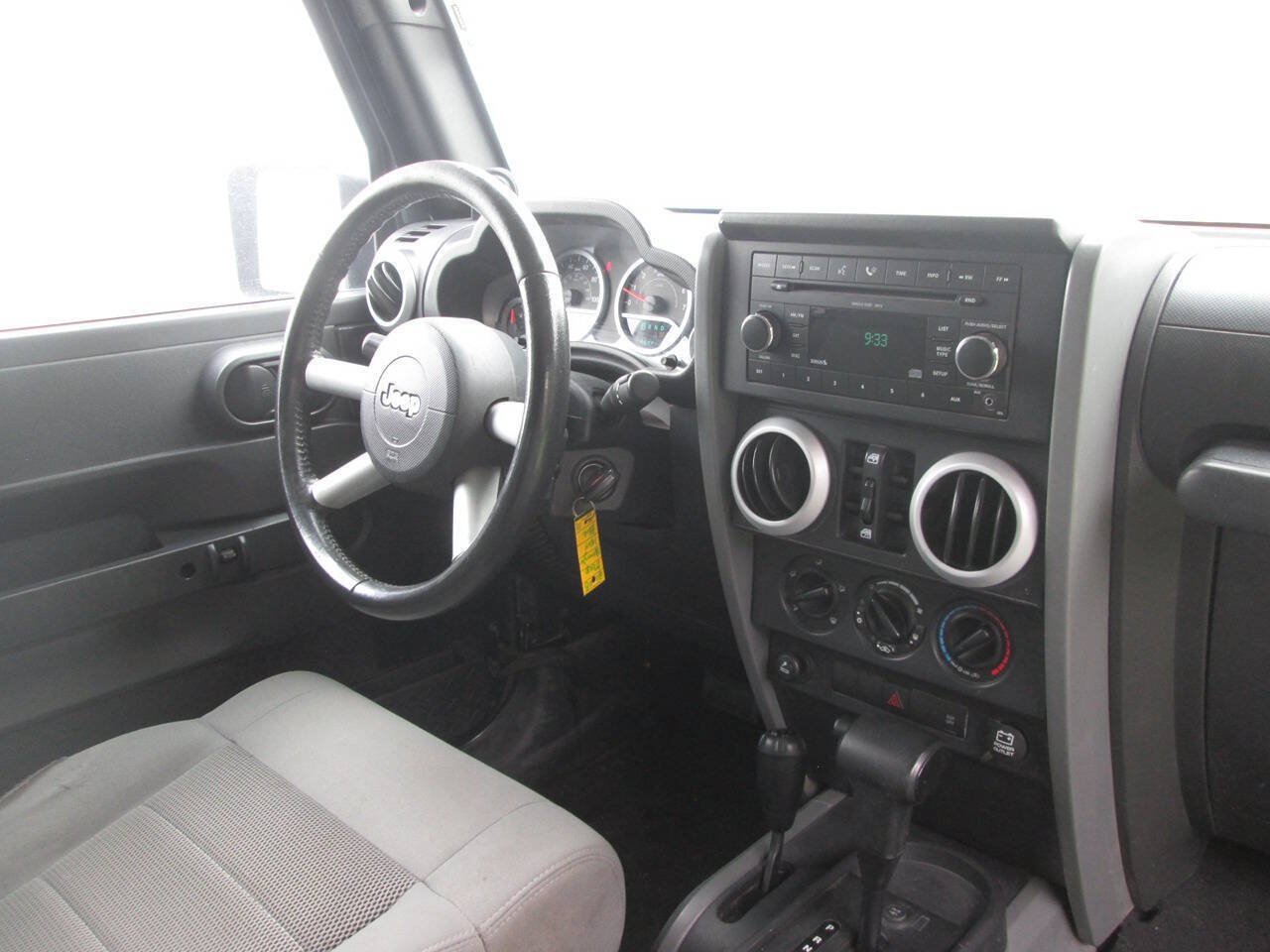 Used 2008 Jeep Wrangler Unlimited Sahara w/ Trailer Tow Group AWD/4WD image 20