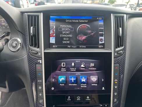 Used 2017 INFINITI Q60 Red Sport 400 RWD image 23