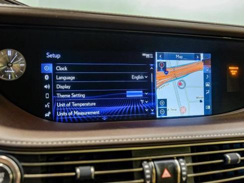 Used 2018 Lexus LS 500 w/ Accessory Package (Z1) RWD image 42