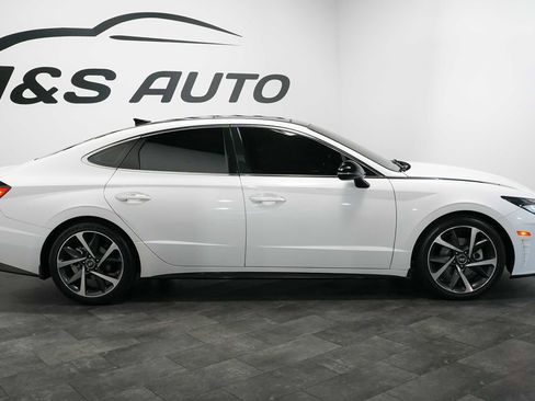Used 2021 Hyundai Sonata SEL Plus w/ Tech Package FWD image 8