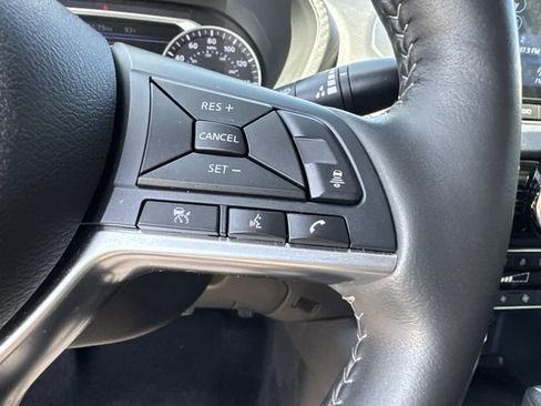Used 2025 Nissan Sentra SV w/ All-Weather Package FWD image 28