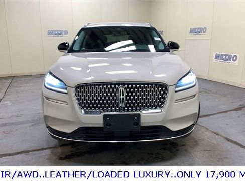 Used 2022 Lincoln Corsair AWD w/ Equipment Group 101A image 8