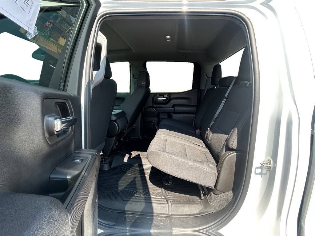 Used 2020 Chevrolet Silverado 1500 Custom Trail Boss w/ Custom Convenience Package AWD/4WD image 16