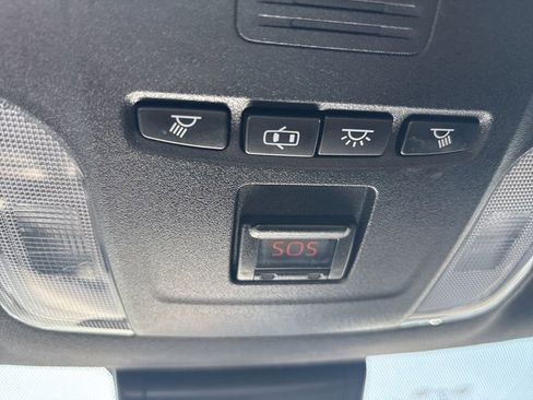 Used 2020 Toyota Corolla SE w/ Carpet Mat Package (TMS) FWD image 25