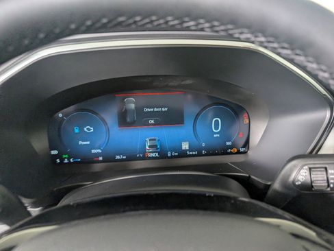 New 2025 Ford Escape SE w/ PHEV Premium Package image 14