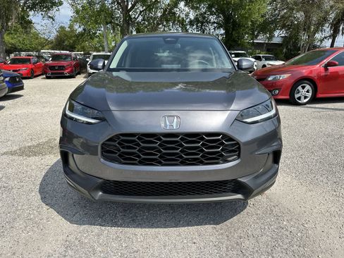 Used 2025 Honda HR-V LX image 3