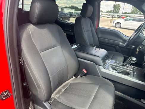 Used 2019 Ford F150 XLT w/ Equipment Group 302A Luxury AWD/4WD image 8
