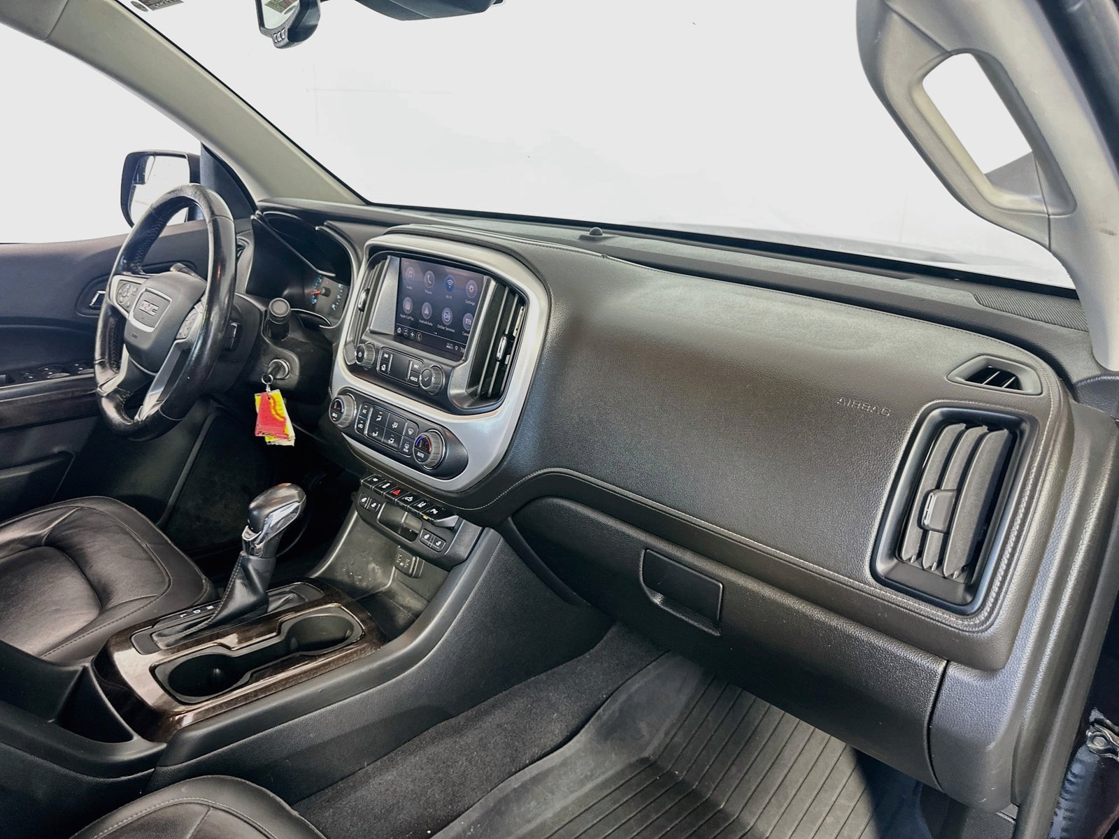 Used 2022 GMC Canyon Elevation w/ Elevation Premium Package AWD/4WD image 27