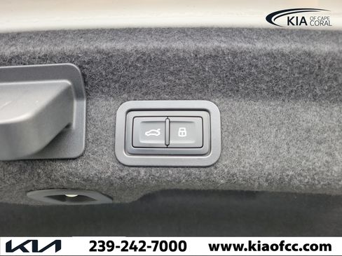 Used 2025 Audi A6 Premium Plus AWD/4WD image 12