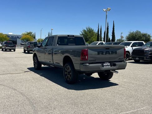 New 2026 RAM 2500 Laramie AWD/4WD image 4