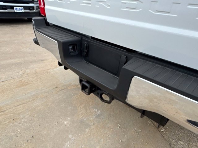 Used 2025 Ford F350 XLT w/ FX4 Off-Road Package AWD/4WD image 17