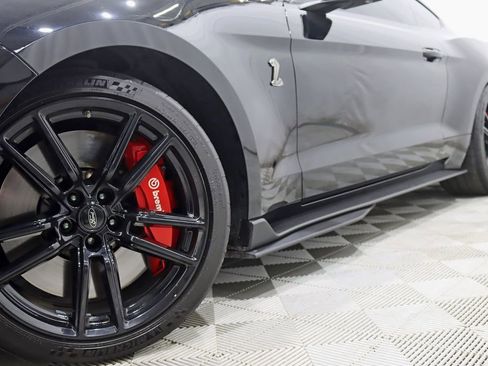 Used 2020 Ford Mustang Shelby GT500 w/ Technology Package image 4