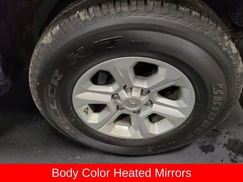 Used 2020 Toyota 4Runner SR5 Premium image 10