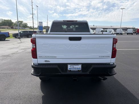 New 2026 Chevrolet Silverado 2500 Custom w/ Custom Value Package AWD/4WD image 4