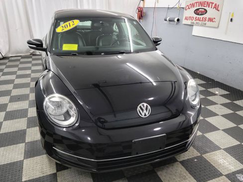 Used 2012 Volkswagen Beetle 2.0T FWD image 9
