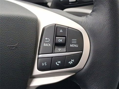 Used 2023 Ford Explorer XLT w/ Equipment Group 202A image 18