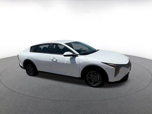 Used 2026 Kia K4 FWD image 2