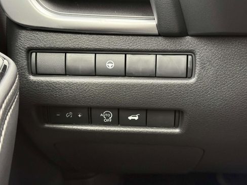 New 2026 Nissan Rogue SV image 18