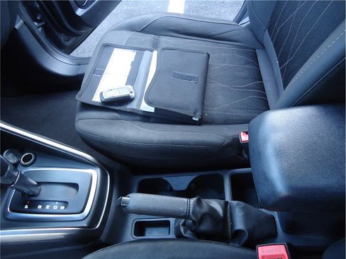 Used 2019 Ford EcoSport SE image 18