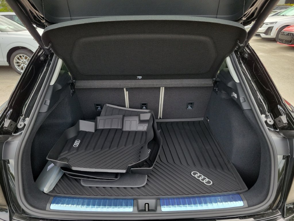 New 2026 Audi Q3 quattro 2.0T AWD/4WD image 30