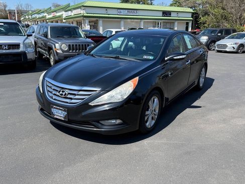 Used 2011 Hyundai Sonata Limited FWD image 5