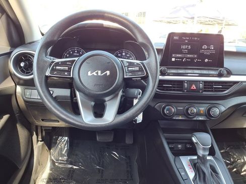 Certified 2023 Kia Forte LXS image 11