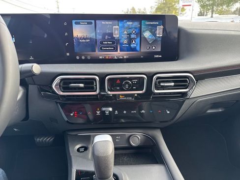 New 2026 Nissan Sentra SR w/ SR Premium Package image 19