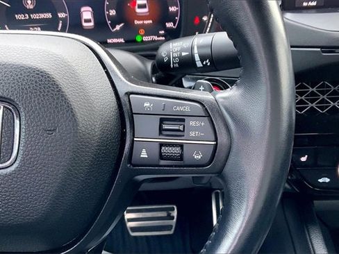 Used 2023 Honda Accord Sport image 15