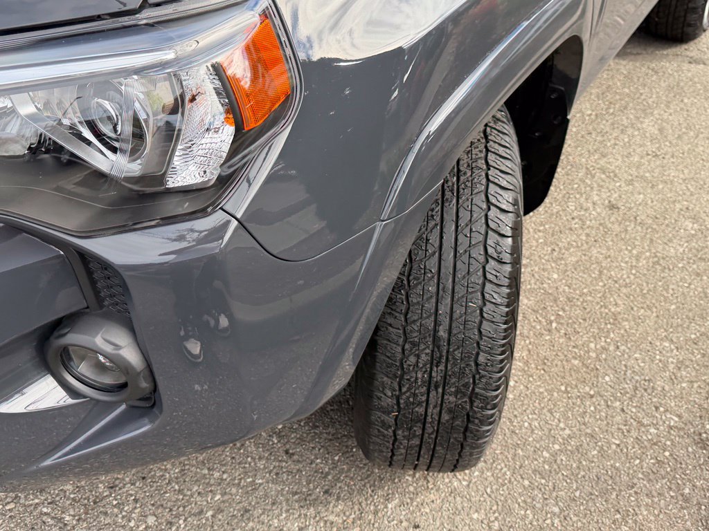 Used 2024 Toyota 4Runner TRD Off-Road Premium w/ Off Road Premium Plus Package AWD/4WD image 3