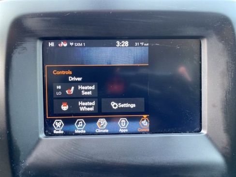 Certified 2019 Jeep Compass Latitude w/ Cold Weather Group image 24