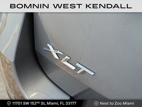 Used 2023 Ford Explorer XLT image 5