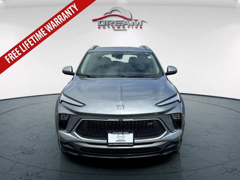 Used 2024 Buick Encore GX Sport Touring w/ Experience Buick Package FWD image 2
