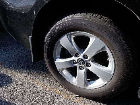 Used 2020 Toyota Sienna L image 12