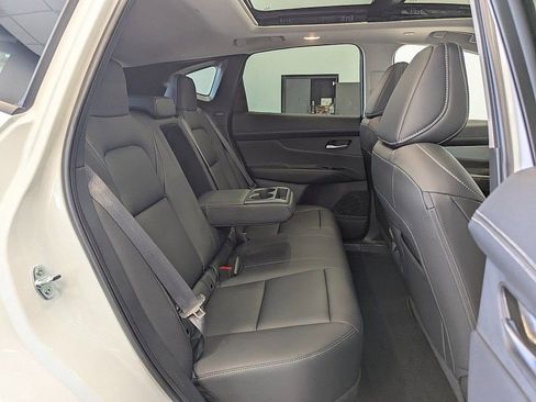 New 2025 Nissan Murano SL AWD/4WD image 17