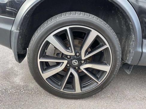 Used 2017 Nissan Rogue Sport SL FWD image 5