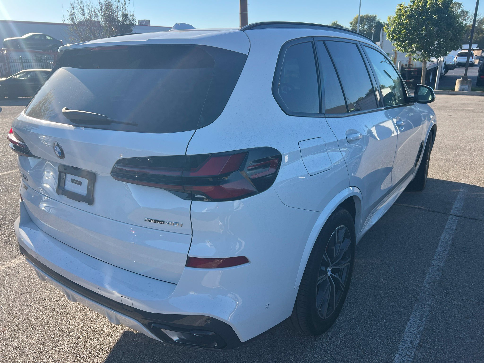 Used 2024 BMW X5 xDrive40i w/ Executive Package AWD/4WD image 4