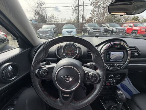 Used 2019 MINI Cooper Clubman S w/ Storage Package image 11