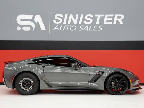 Used 2016 Chevrolet Corvette Z06 w/ 2LZ Preferred Equipment Group RWD image 51