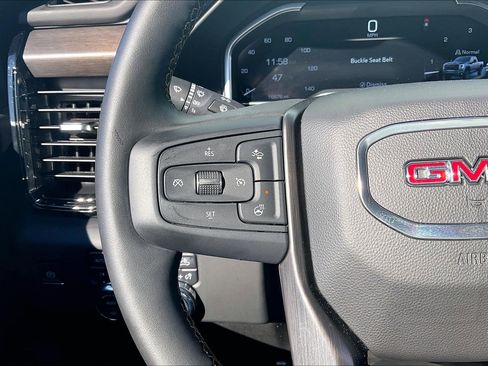 Used 2024 GMC Sierra 2500 AT4 w/ AT4 Premium Plus Package image 23