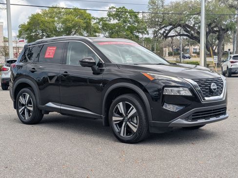 Certified 2023 Nissan Rogue SL w/ SL Premium Package image 2