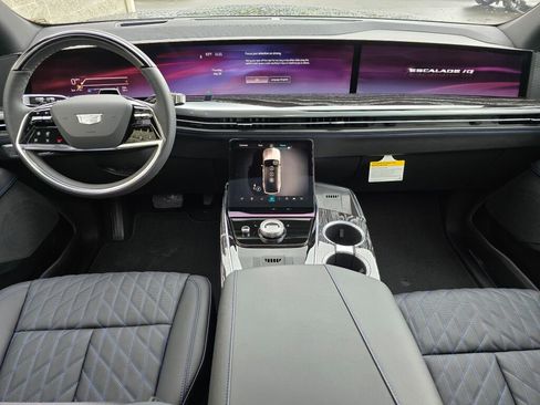 New 2025 Cadillac Escalade IQ Luxury 1 image 19