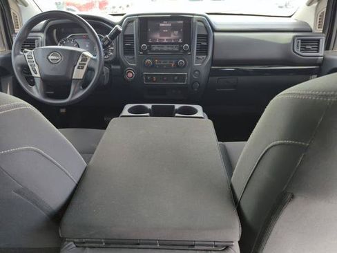 Certified 2023 Nissan Titan SV RWD image 23