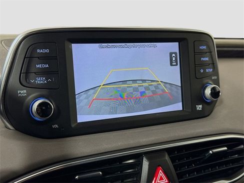 Used 2019 Hyundai Santa Fe SE image 22