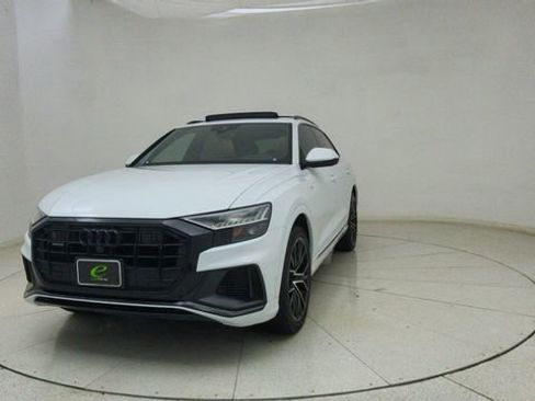 Used 2021 Audi Q8 Prestige w/ Prestige Package image 66