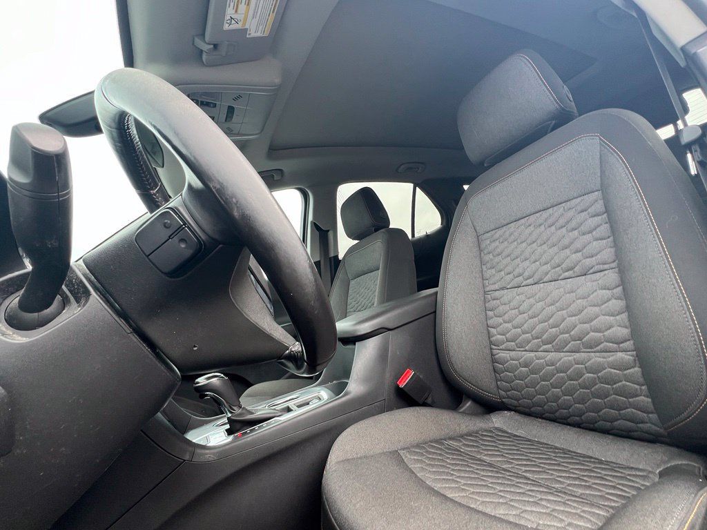 Used 2019 Chevrolet Equinox LT AWD/4WD image 13