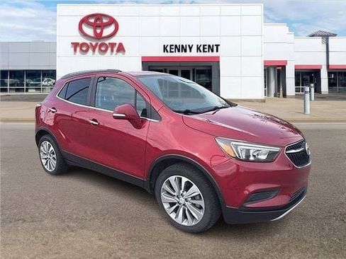 Used 2018 Buick Encore Preferred FWD image 1