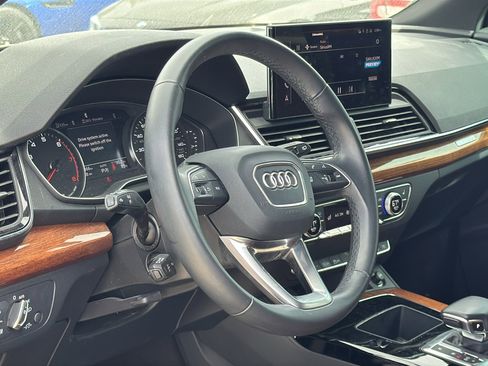 Used 2023 Audi Q5 2.0T Premium w/ Convenience Package image 10