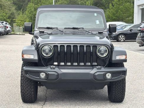 Used 2023 Jeep Wrangler Unlimited Sport AWD/4WD image 2
